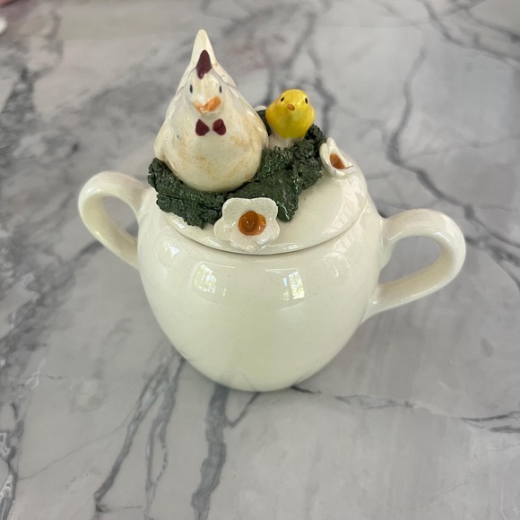 Other - Vintage handmade Cottagecore Hen sugar bowl with lid